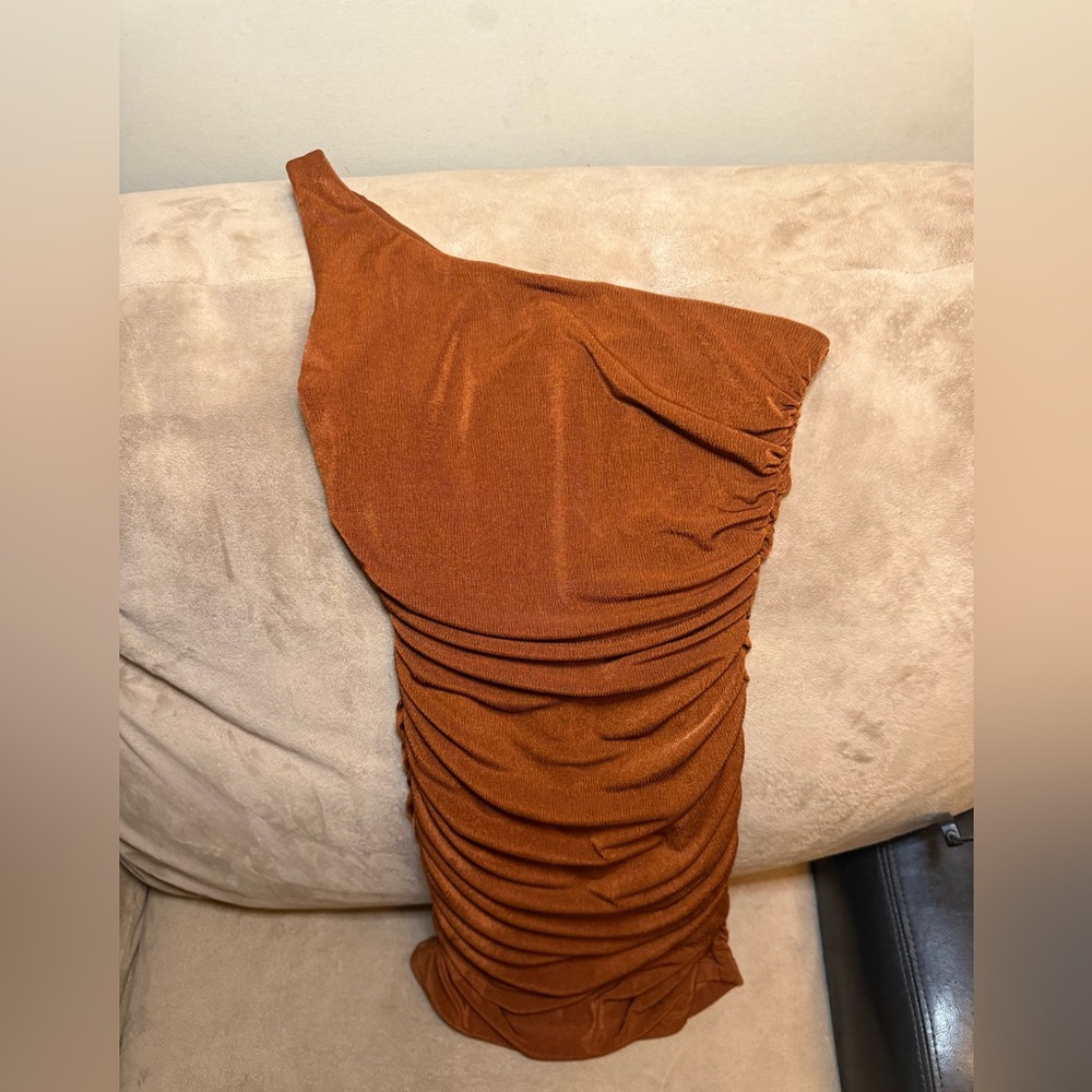 Elegant Women’s Size X-Small Classy One-Shoulder Burnt Orange Dress
